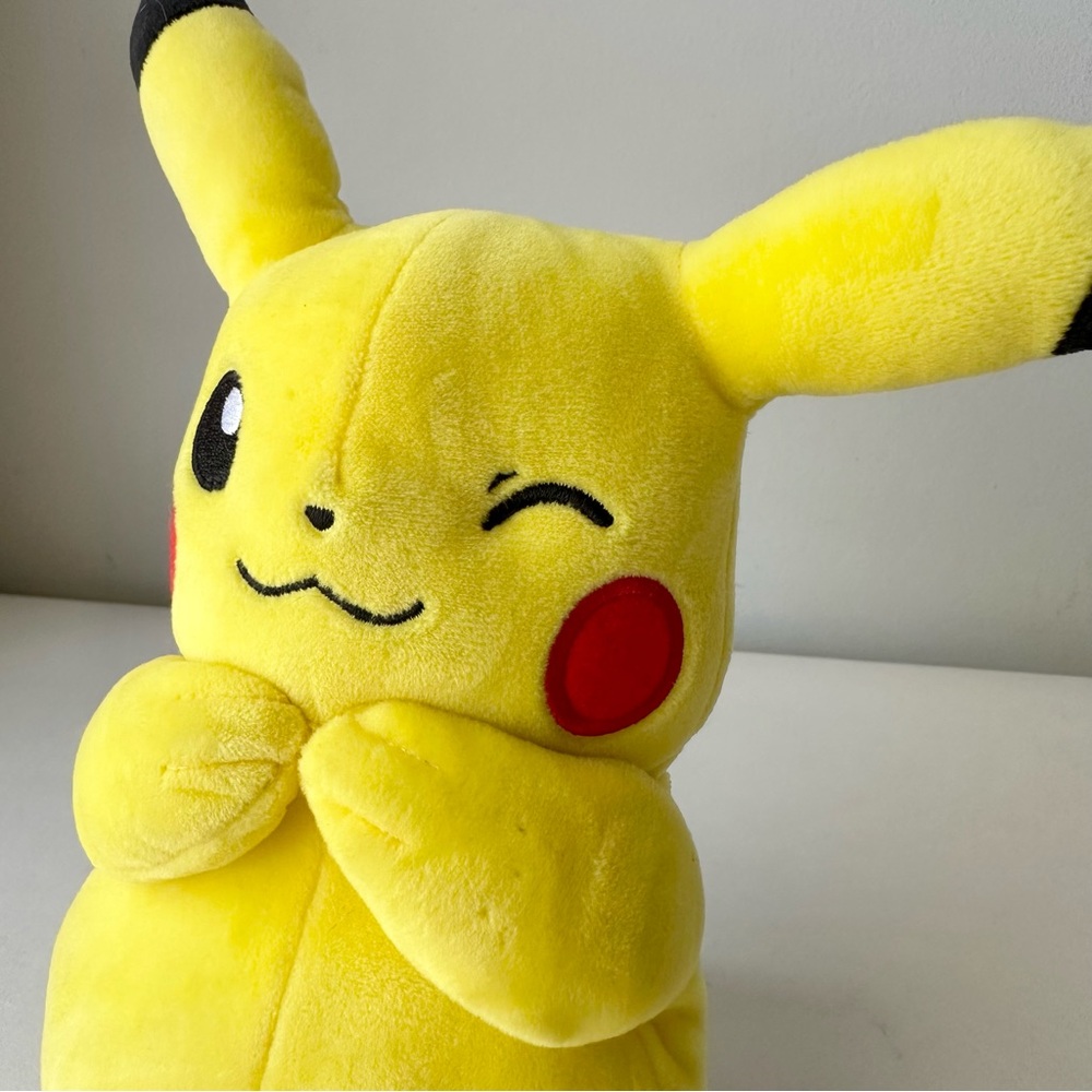 Pikachu Pokémon Plush by Wicked Cool Toys - Picture 2 of 6